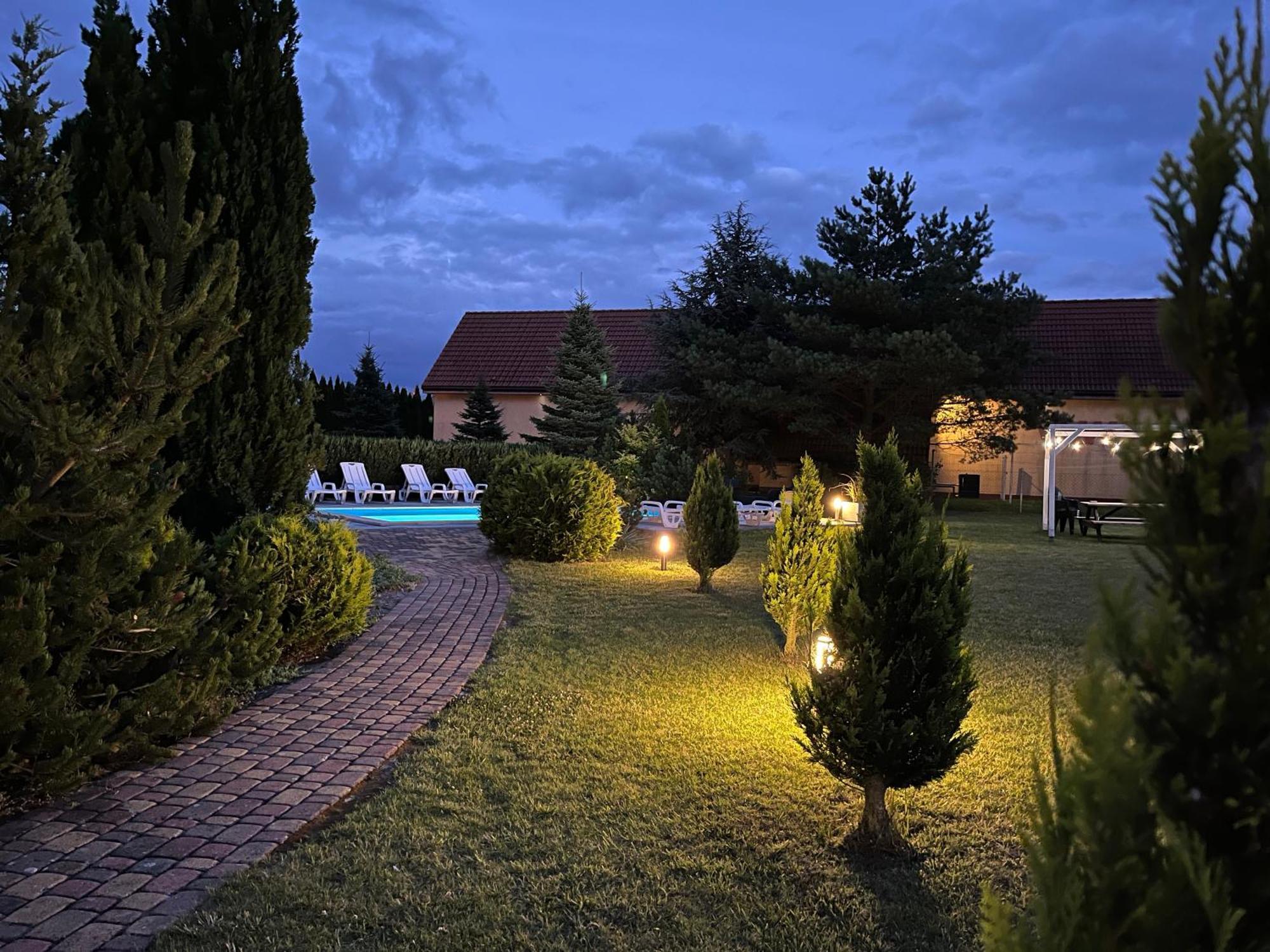 Ow Delta Villa Ревал Екстериор снимка